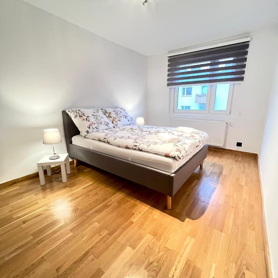 Spacious Apartment With Terrace Wien Exterior foto